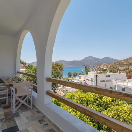Areti'S Milos Guesthouses Adamantas  Exterior photo