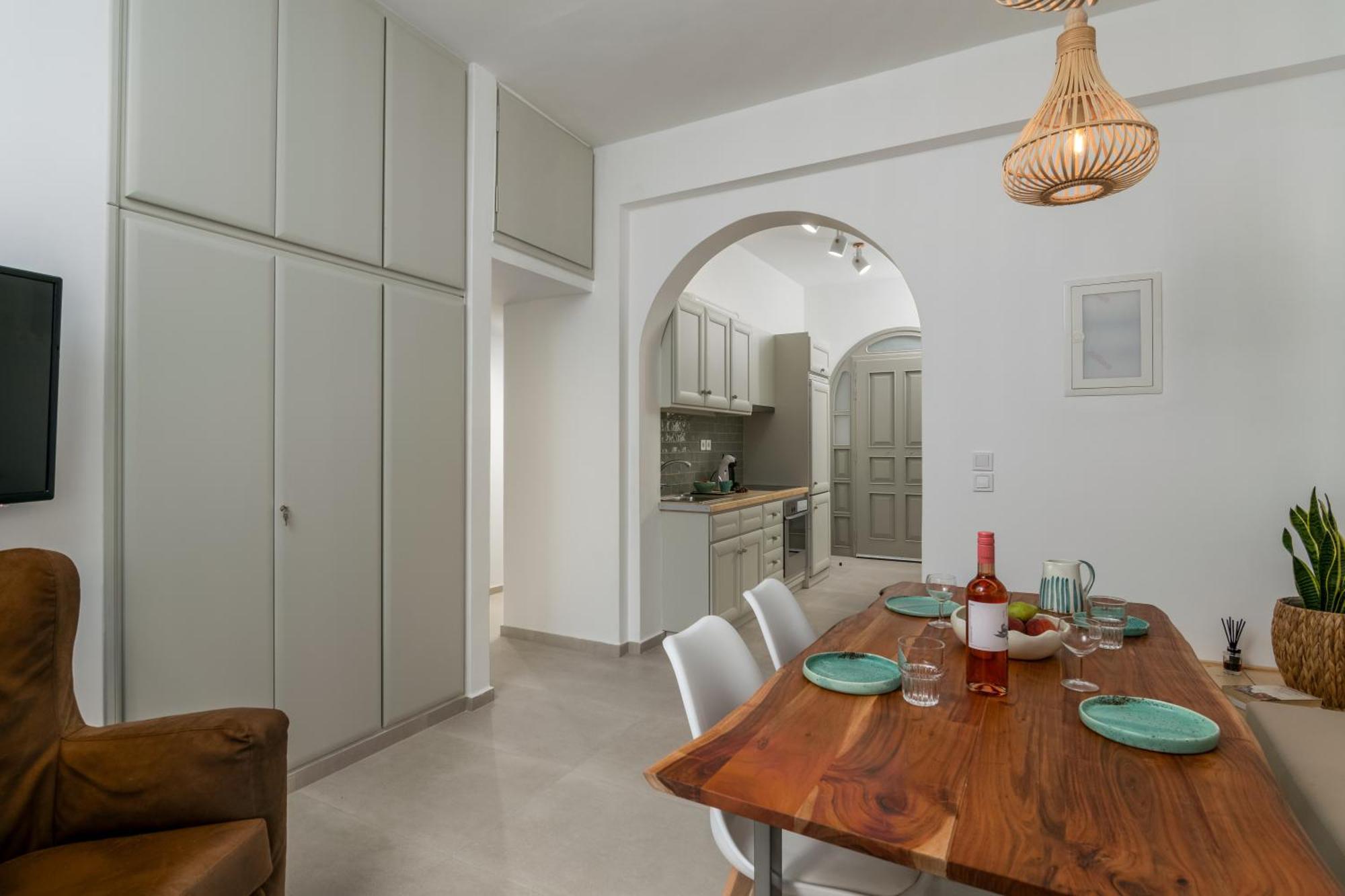 Areti'S Milos Guesthouses Adamantas  Exterior photo